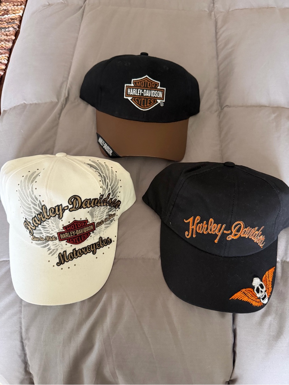 Harley-Davidson Black, Brown & Cream Logo Baseball Caps